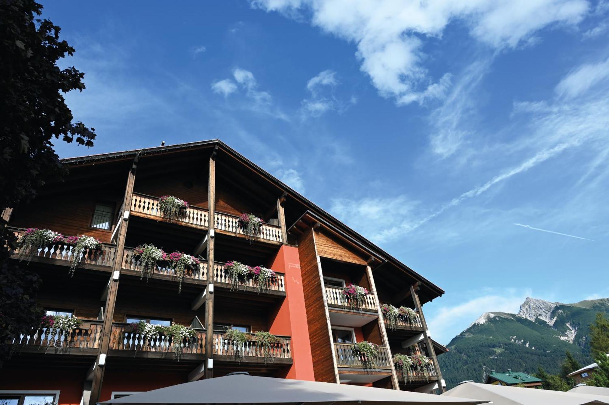 Hotel Hocheder Seefeld in Tirol Exterior photo